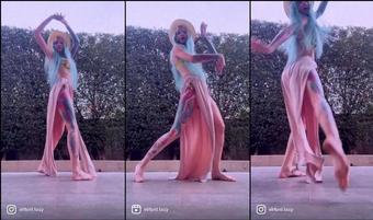 virtual_lady 06 01 2022 2321881193 Feel my vibe and danceâ¨ (virtual_lady)