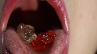 Miaisabella3 Asrm My Sexy Mouth And Eat Bear Gums (mia_isabella3)