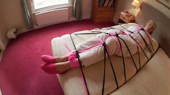 Ariel Anderssen Sisters Bondage Wars (Ariel Anderssen)