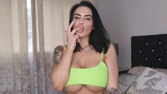 OBSESSED WITH MY LIPS AND TITS - July 15, 2019 (Miss Maxie Rhoads)