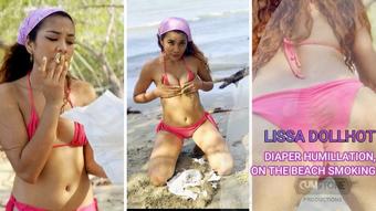 DIAPER HUMILLATION ON THE BEACH SMOKING (lissadollhot)