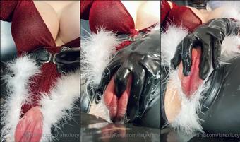 latexlucy 01 01 2022 2317352001 Happy New Year all of you naughty guys and girls  (latexlucy)