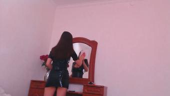 Latex Princess ignores you while cleanin - June 08, 2022 (MistressMilana)